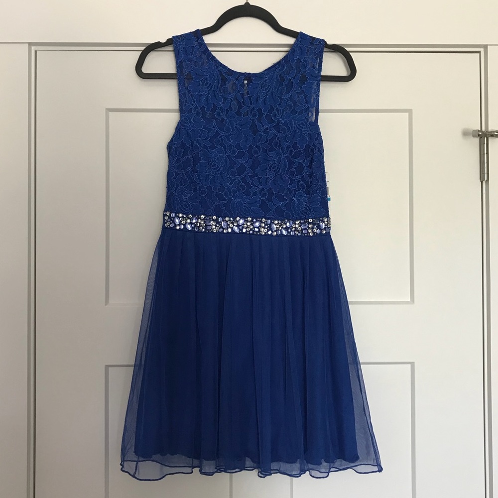 blue lace dress